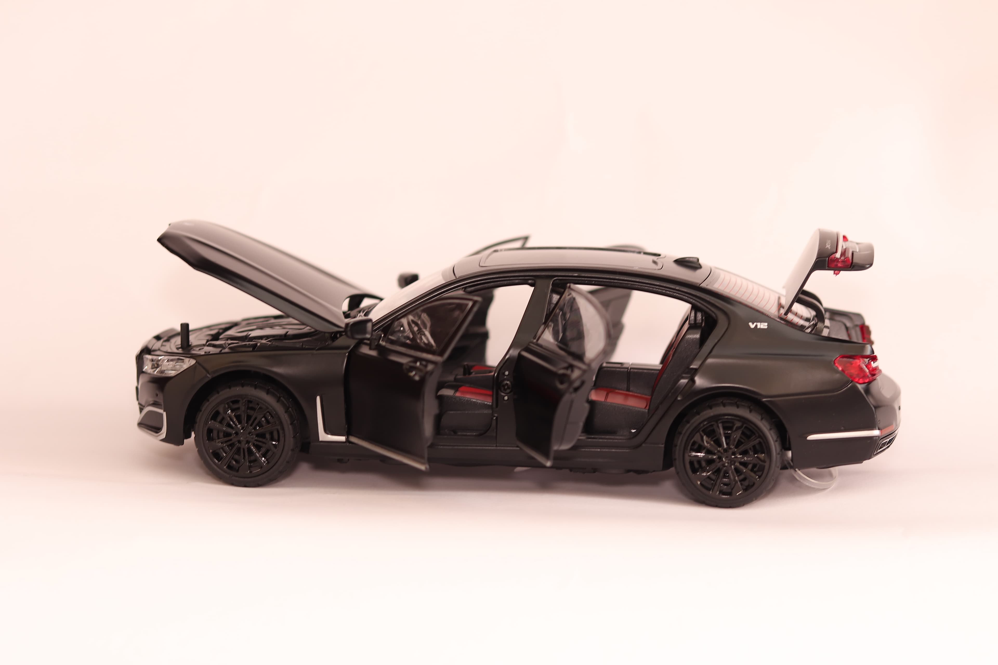 BMW RHE 7 (ZY-H1801)